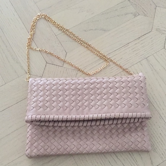 Urban Expressions Weaved Clutch - Picture 2 of 6